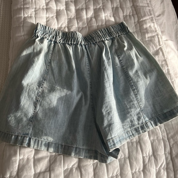 Free People shorts womens size SMALL - Picture 3 of 3